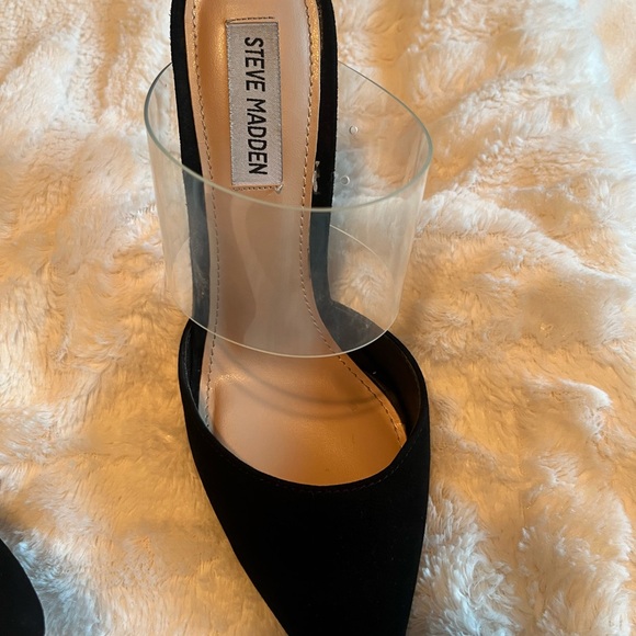Steve Madden Daydream Black Suede Footwear - Picture 12 of 13